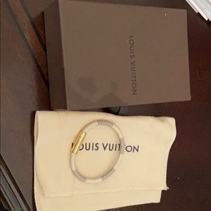 Louis Vuitton 17’ Azur Bracelet